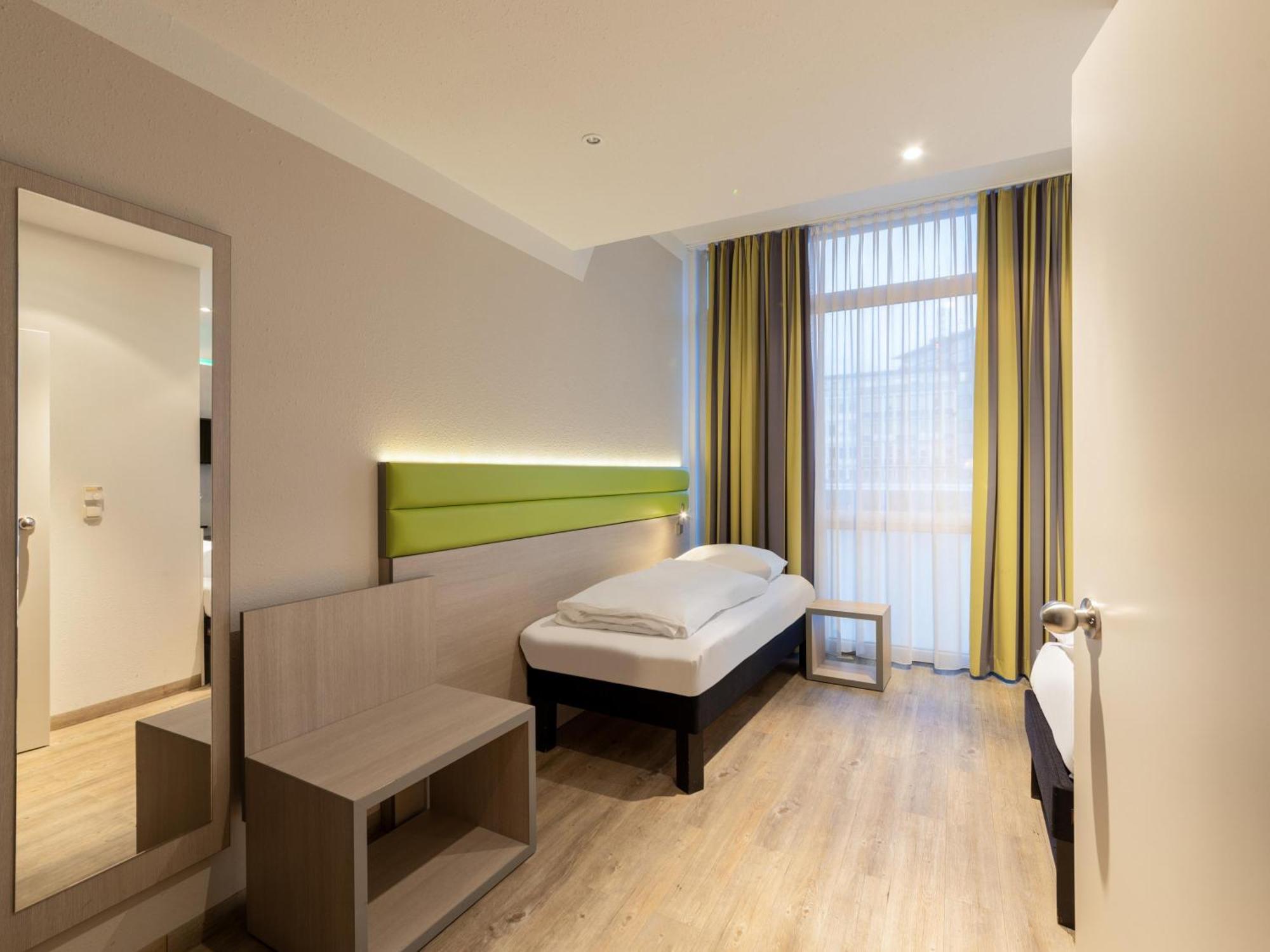 B&B Hotel Bochum Hbf-Nord Экстерьер фото