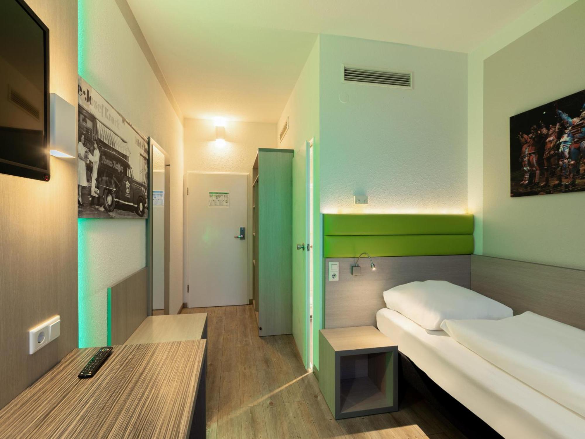 B&B Hotel Bochum Hbf-Nord Экстерьер фото