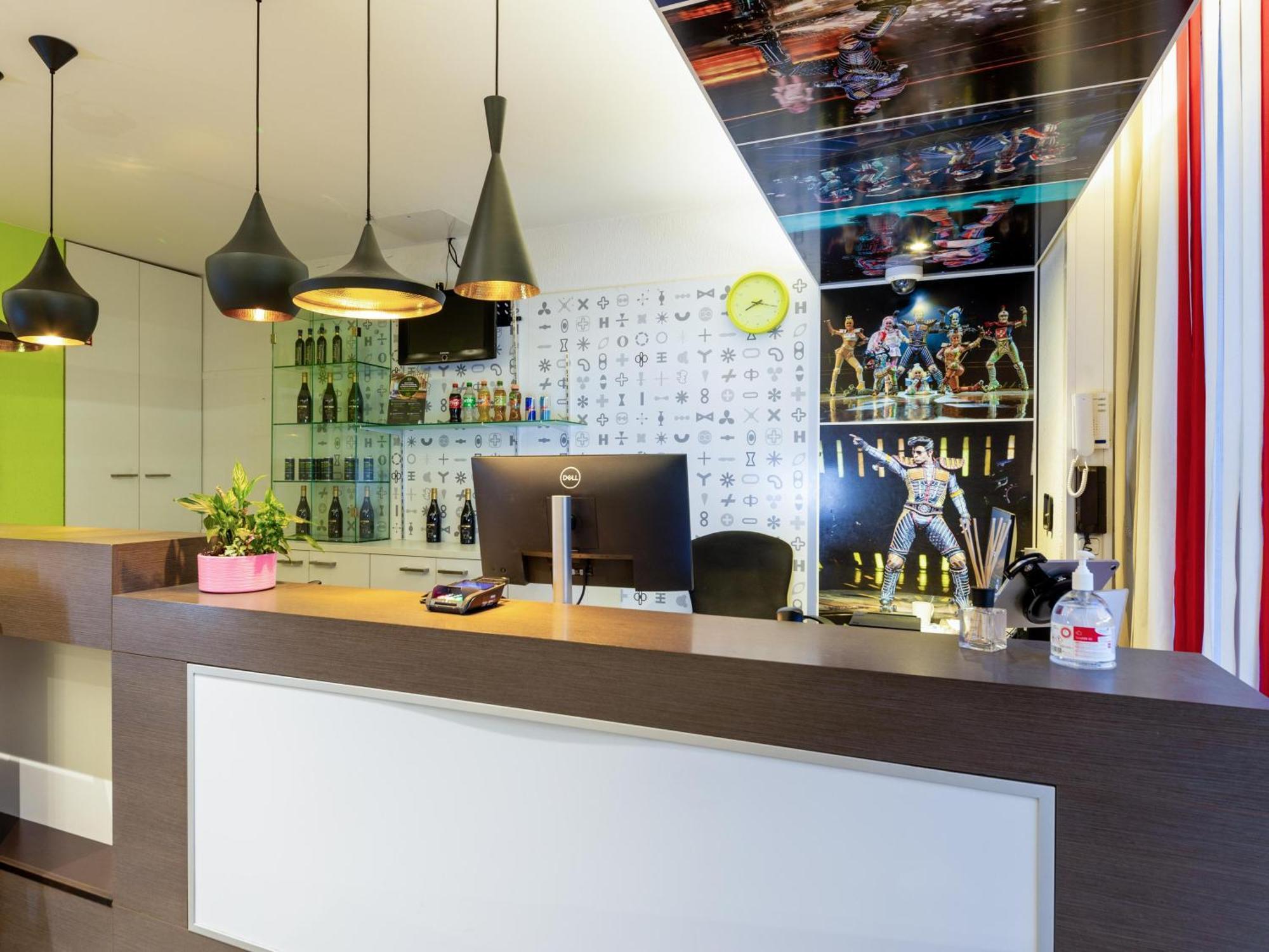 B&B Hotel Bochum Hbf-Nord Экстерьер фото