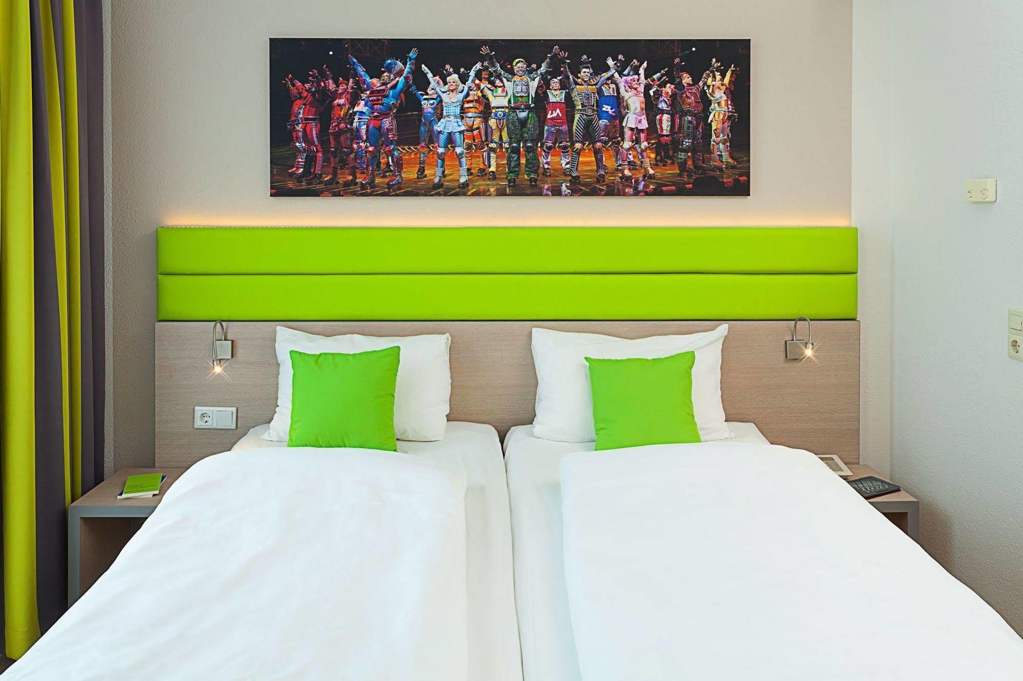 B&B Hotel Bochum Hbf-Nord Экстерьер фото
